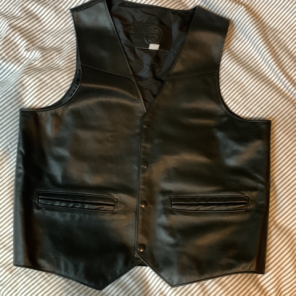 Black Leather Motorcycle Riding Vest